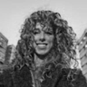 Meet your Posher, Ester